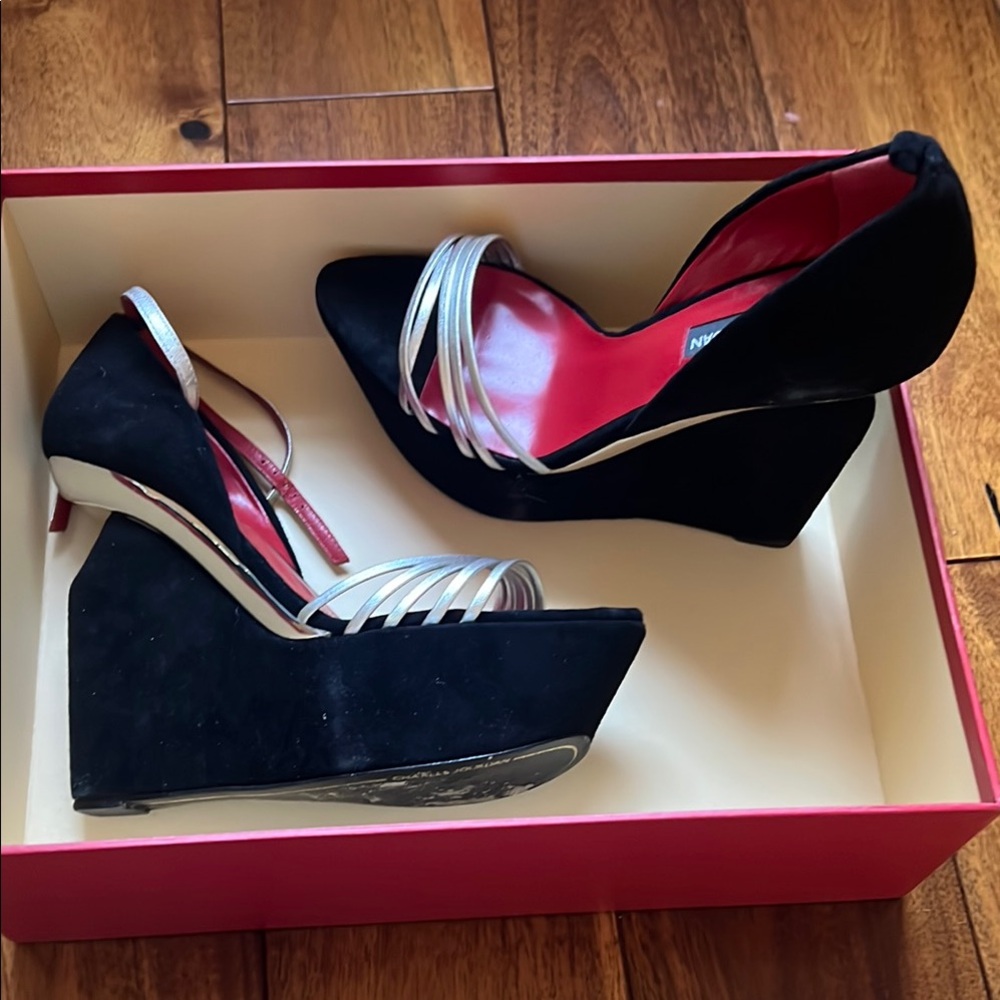Charles Jourdan Black and Silver Wedges with Elegant Design